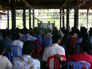 Confidence building workshop in Kampong Thom Province